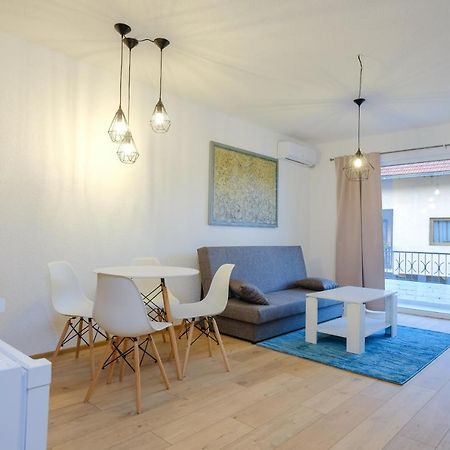 Unique Apartments Visoko Eksteriør billede