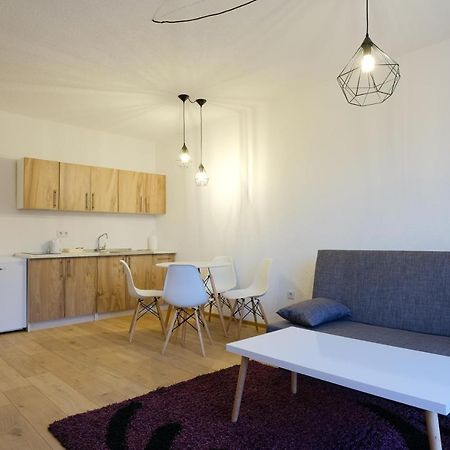 Unique Apartments Visoko Eksteriør billede