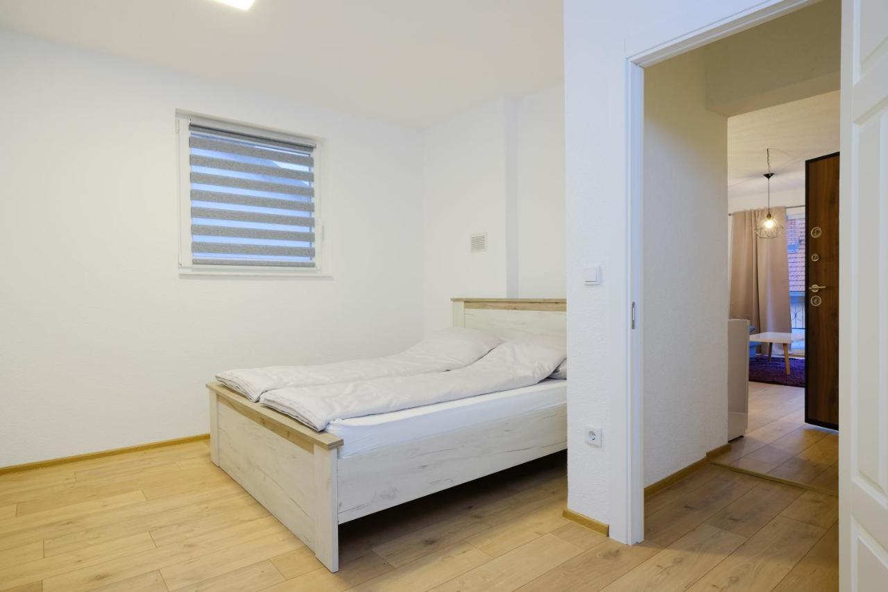Unique Apartments Visoko Eksteriør billede