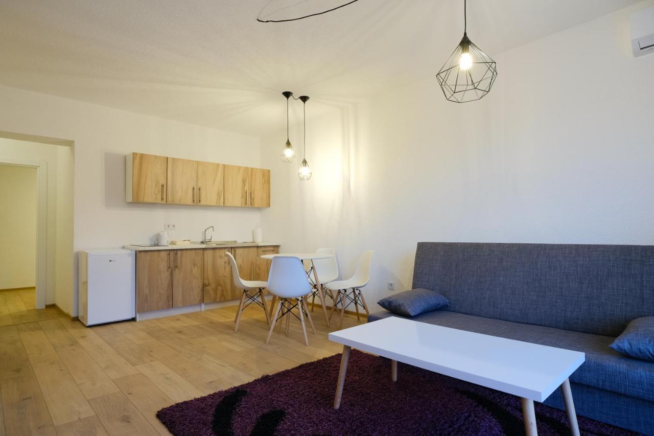 Unique Apartments Visoko Eksteriør billede